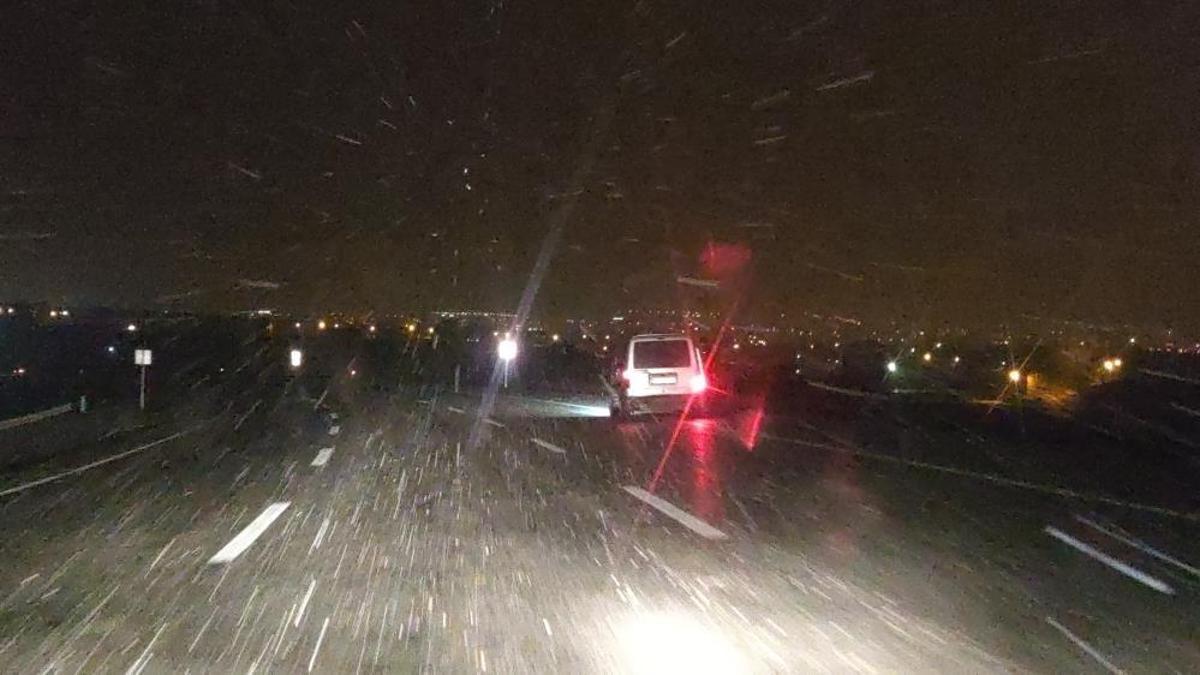 Van'da Karabet geçidi kapatıldı!