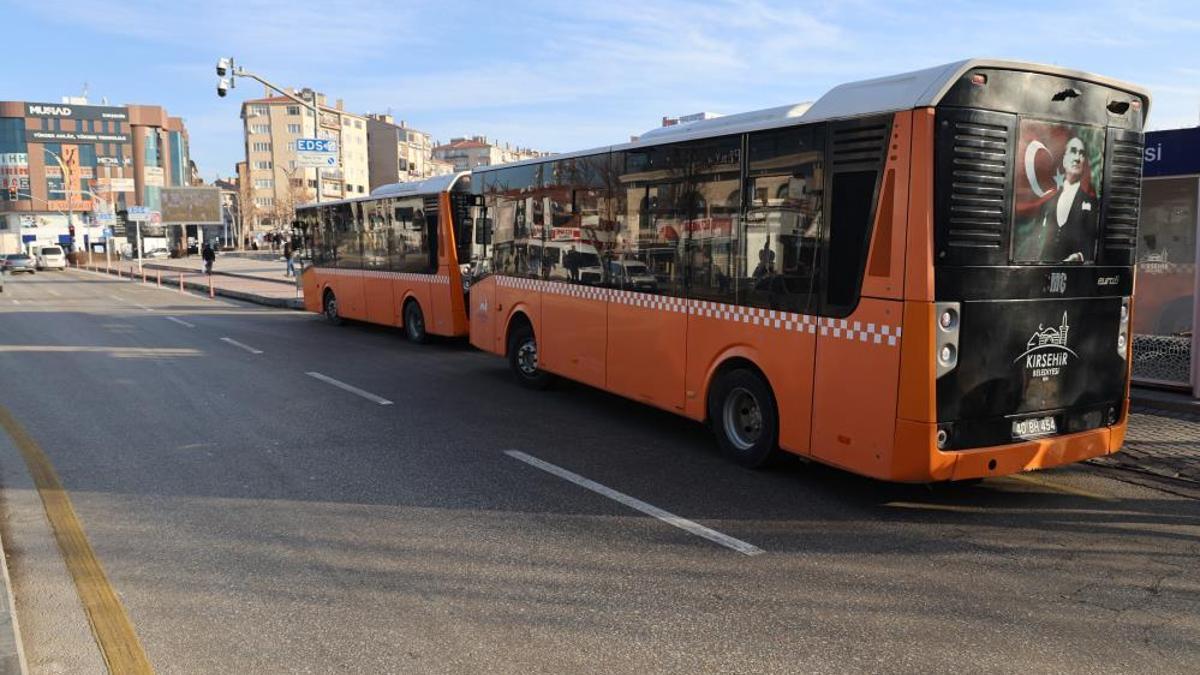 Toplu taşıma fiyatları 5 lira birden yükseldi! Açıklama geldi