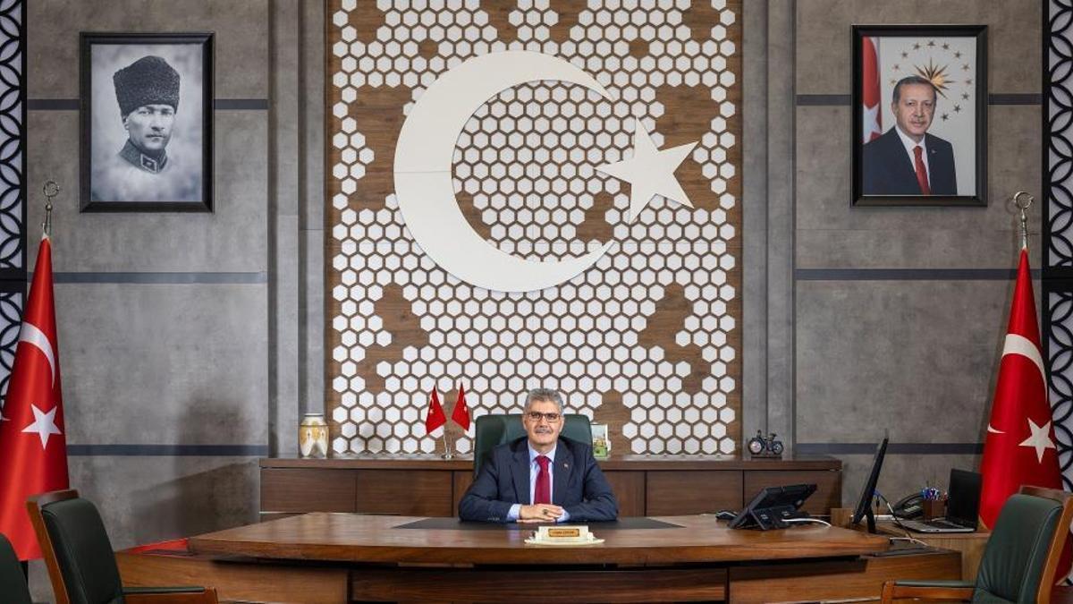 Bingöl Valiliği’ne Cahit Çelik atandı