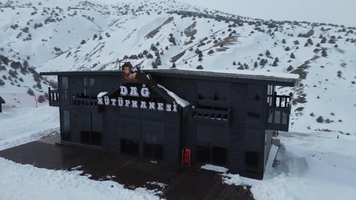 Erzincan'da dağın tepesinde kuruldu: Sadece Türkiye'de değil dünyada bir ilk!