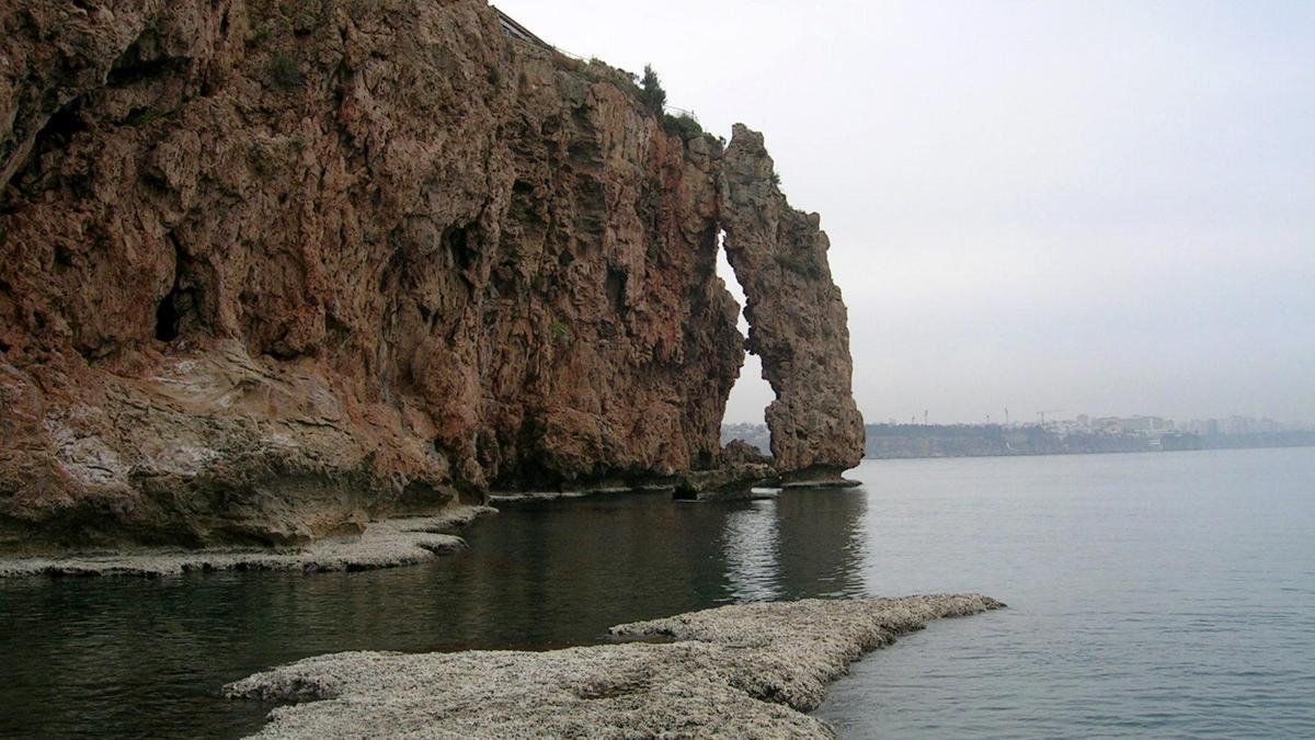 'Antalya'nın falezleri dünyada tek'