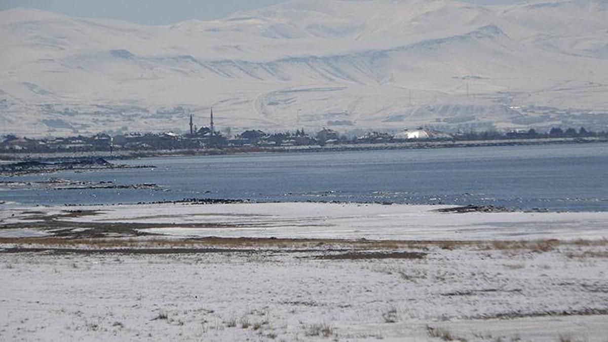 Van Gölü Havzası için korkutan uyarı! 'Kar yağışına aldanmayın'