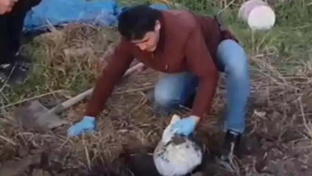 Hatay'da araba bozulunca ifşa oldu! Topraktan kilolarca altın fışkırdı