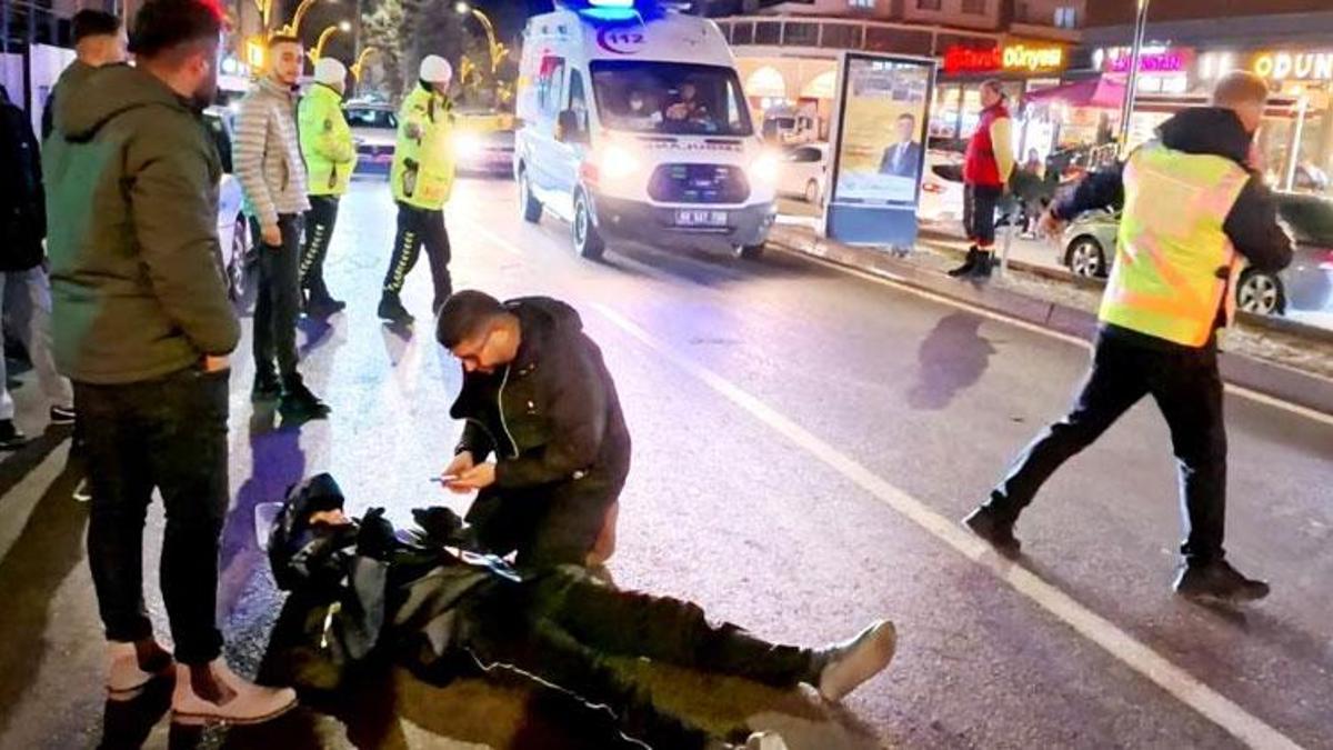 Aksaray'da otomobilin çarptığı motosiklet sürücüsü yaralandı