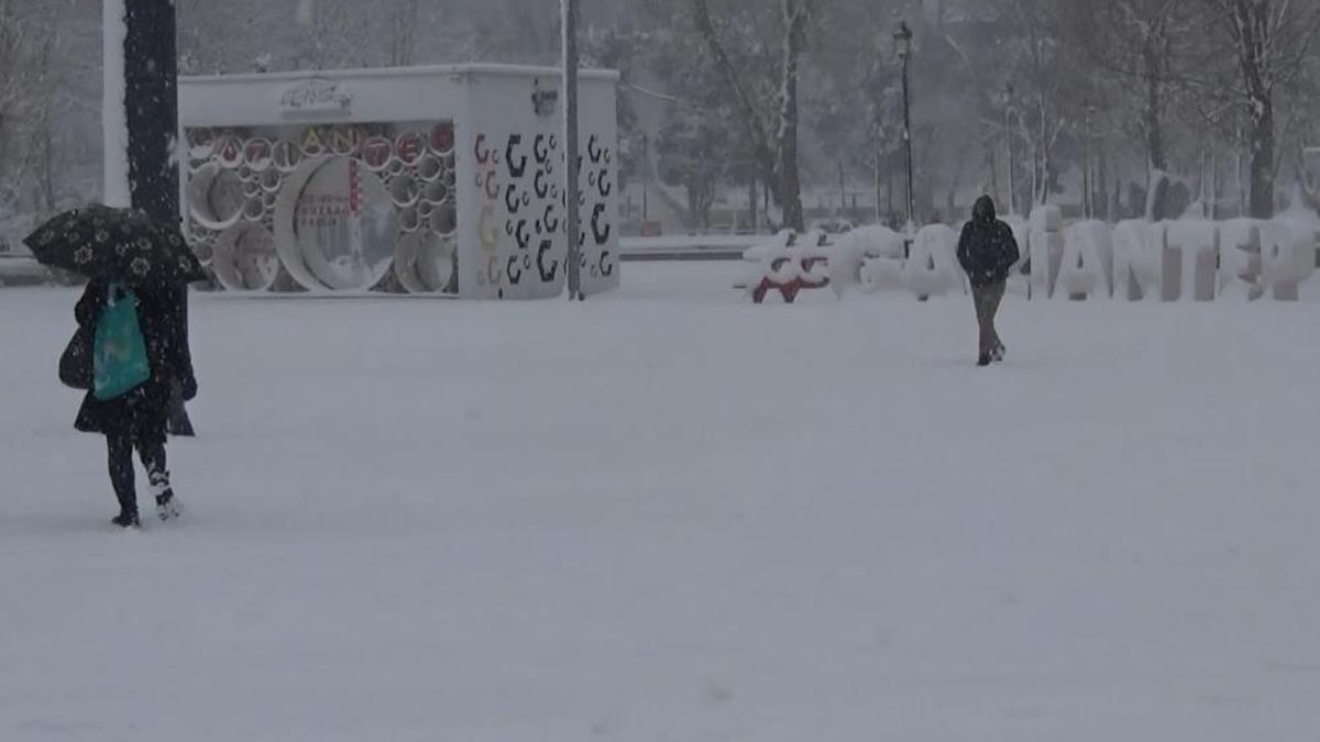 Adıyaman’da okullar tatil mi? Yarın okul var mı? 13 Ocak 2026 Salı Adıyaman’da okullar tatil edildi mi? Açıklama geldi