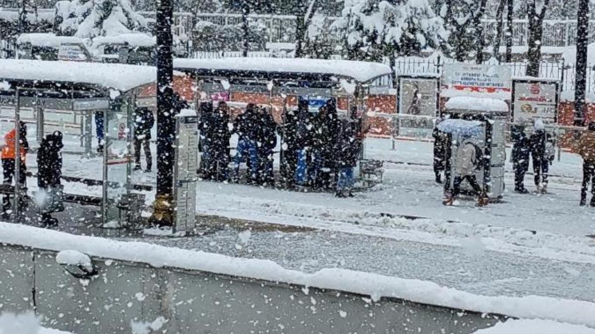 Sakarya'da okullar tatil mi? Yarın okul var mı? 14 Ocak 2026 Çarşamba Sakarya'da okullar tatil edildi mi? Açıklama geldi