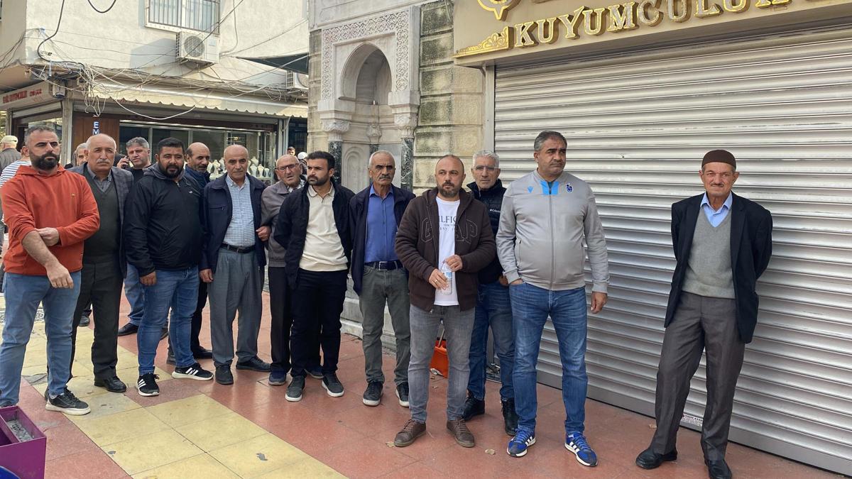 Manisa'da 177 kişiyi yüksek kar vaadiyle dolandırmaktan yargılanan kuyumcuya ev hapsi