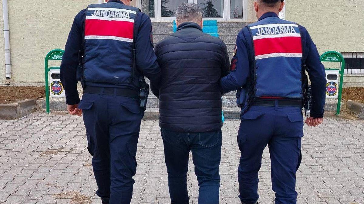 Kırıkkale'de FETÖ firarisi eski adliye personeli tutuklandı