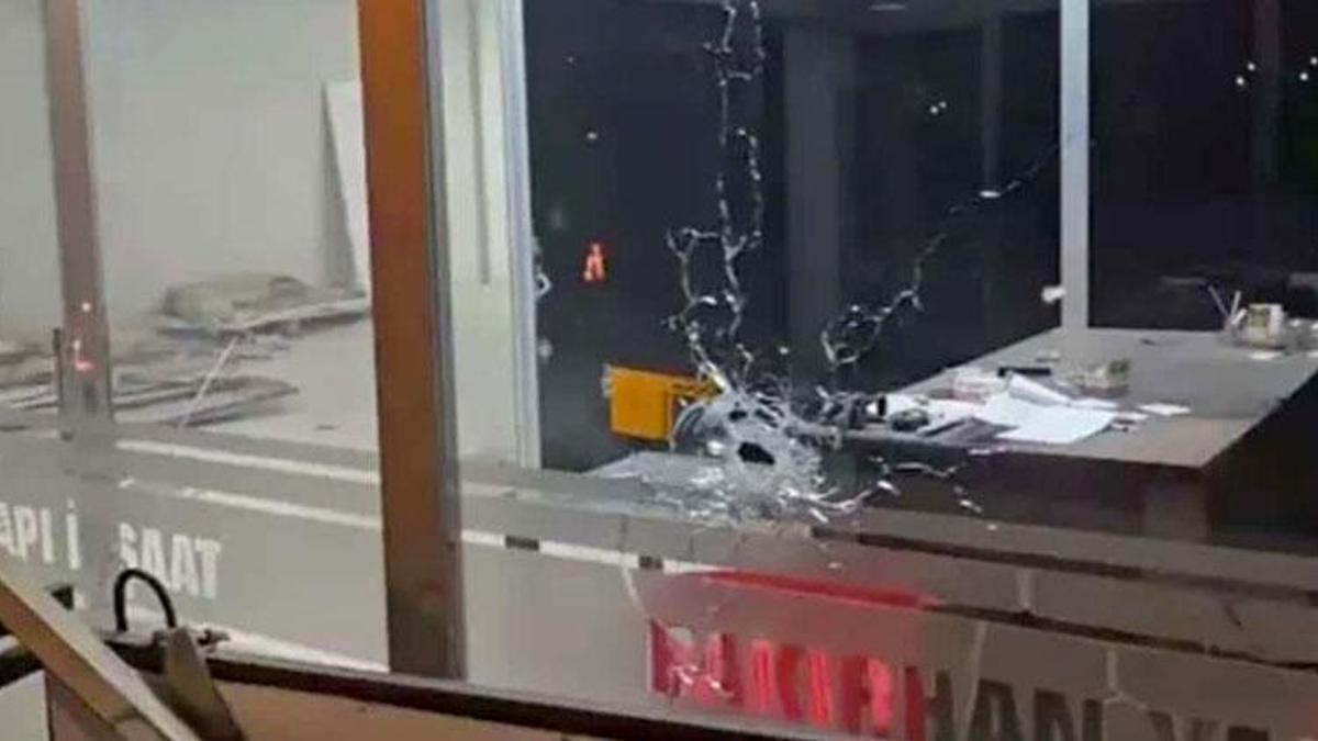 Kızıltepe’de iş yerlerine silahlı saldırı