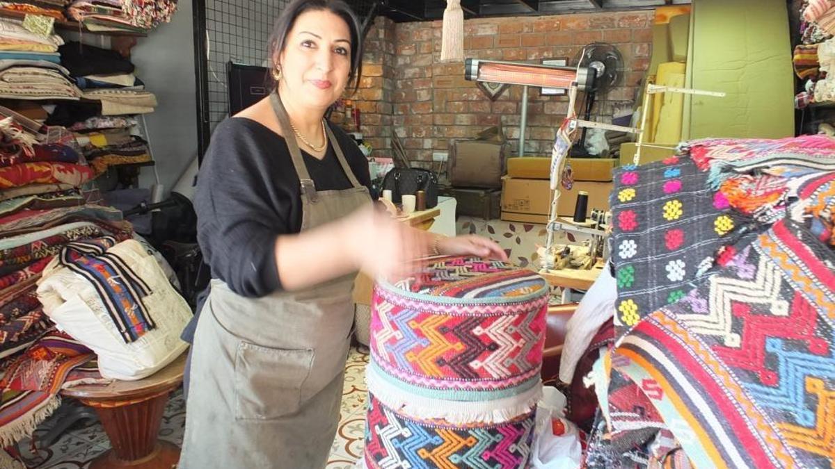 Balıkesir'de çöpten aklına bir fikir geldi: Her renkten üretiyor, piyasanın hakimi oldu