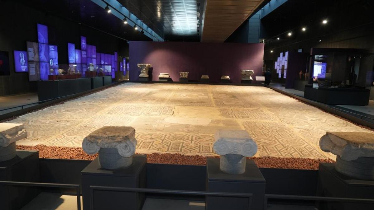 Samsun'da 5 bin yıllık kafatası ve Amisos Hazineleri ilgi odağı oldu