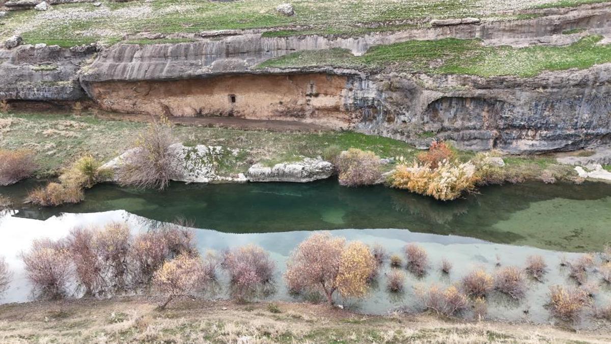 1 milyon yıl önce oluşumu tamamlandı! Diyarbakır'daki Buzul Vadisi görüntülendi