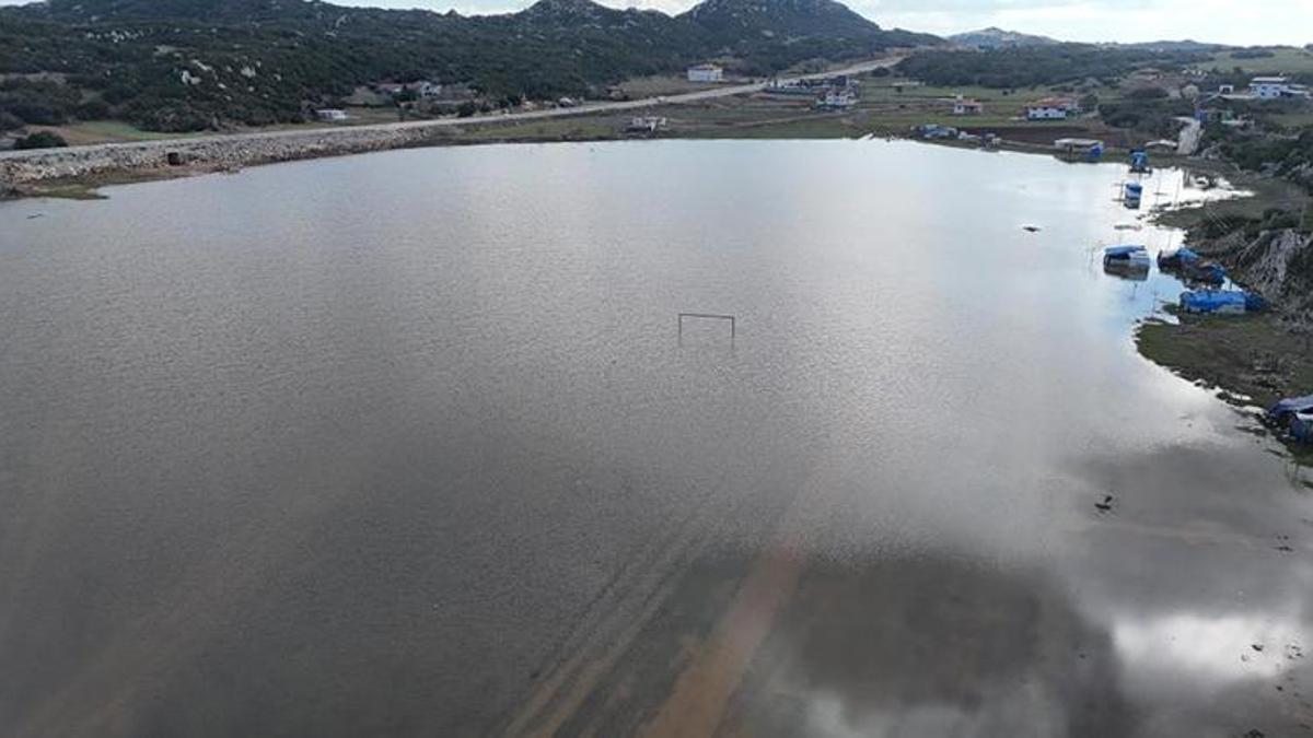 Hatay'da bereketin sembolü olan göl yeniden su tuttu! Yazın mera olarak kullanılıyordu