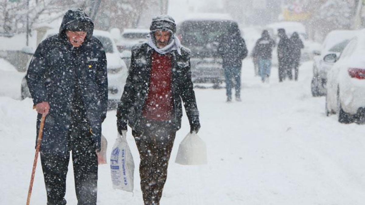 Elazığ Valiliği duyudu: Bazı kurum ve kurslarda eğitime 1 gün ara verildi