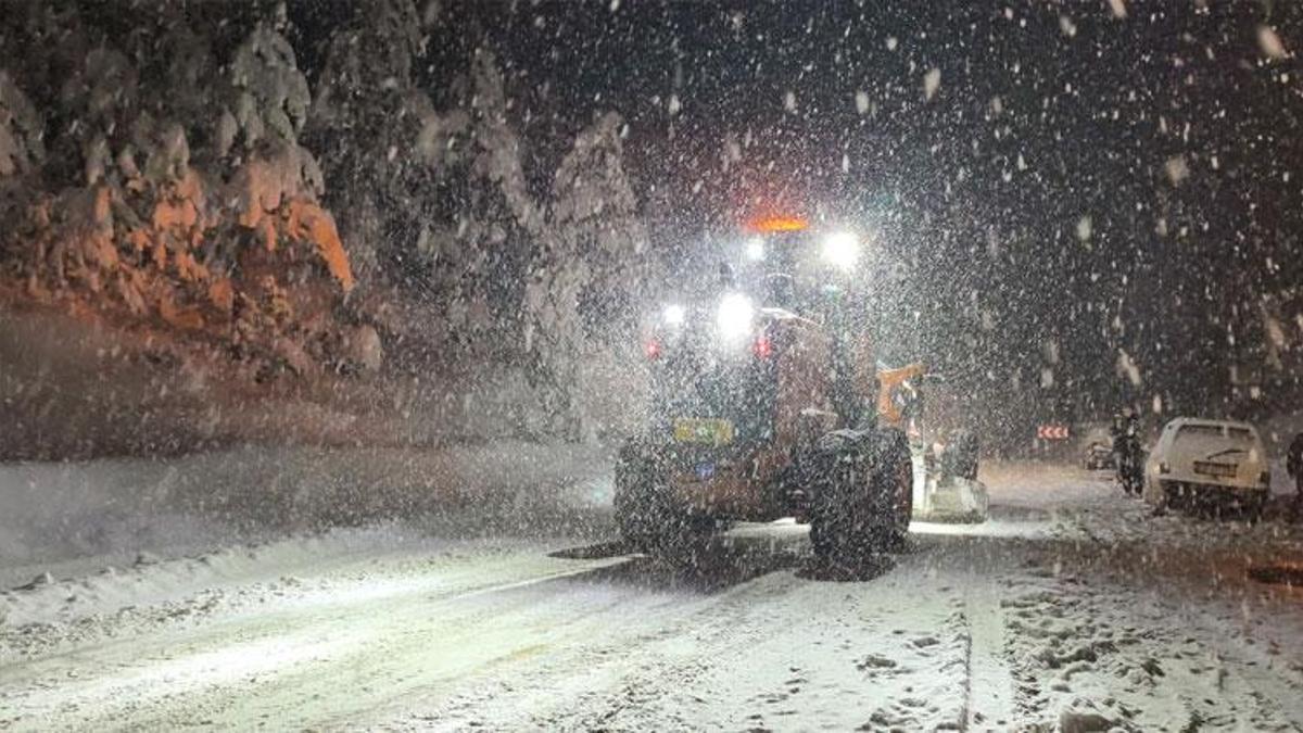 Motosiklet, scooter ve bisikletlerin trafiğe çıkması yasaklandı