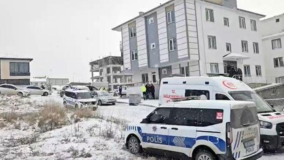 68 yaşında kızını kandırdı, eşini salonda öldürdü! Şüpheler doğru çıktı, intihar etti