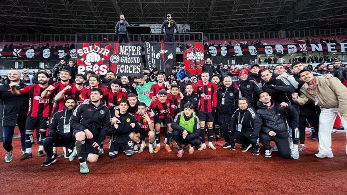 Kritik engel aşıldı Eskişehirspor şampiyonluğa kilitlendi