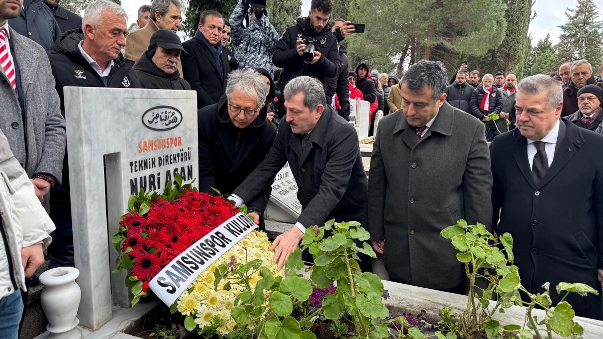Samsunspor, futbol şehitlerini andı