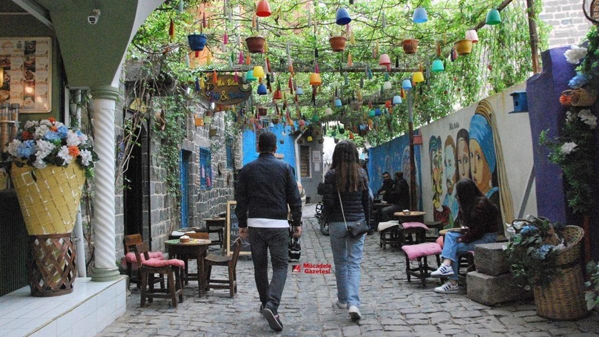 Diyarbakır'da çay fiyatına dev zam! Bu fiyat İstanbul'da yok!