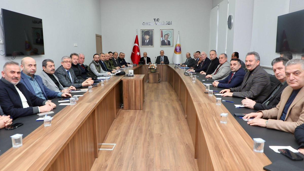 Ordu’da sahipsiz sokak hayvanlarına yönelik çalışmalar değerlendirildi