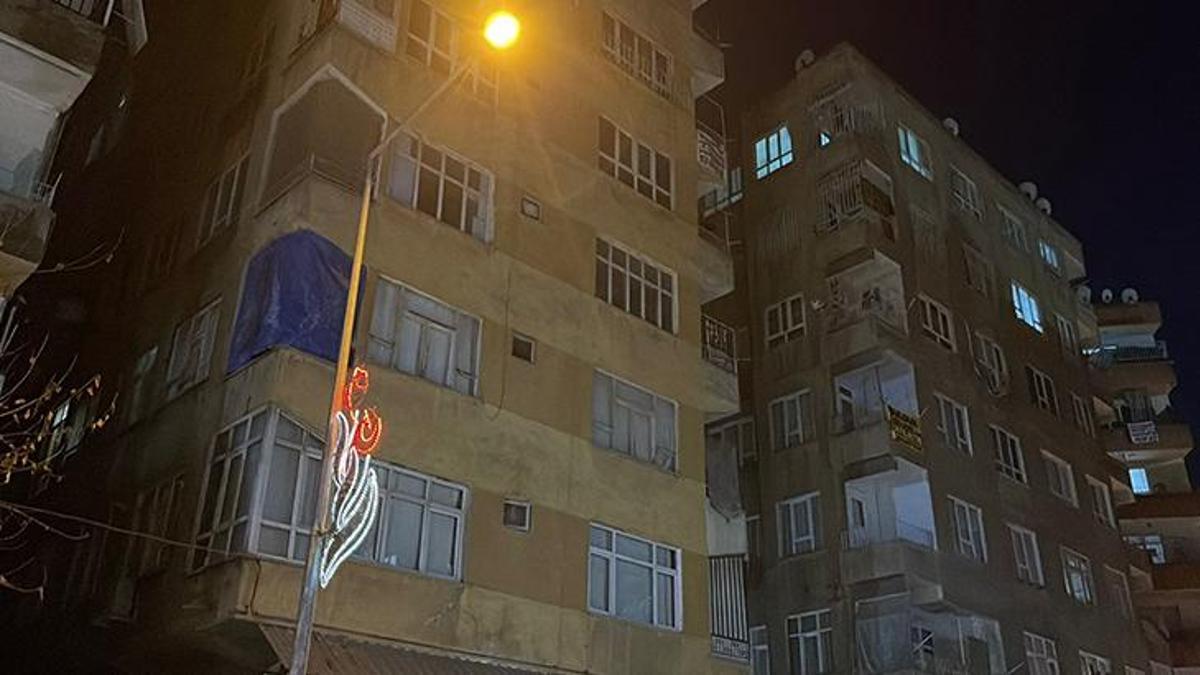 Şanlıurfa’da endişe! Kolonlarından ses gelen apartman boşaltıldı