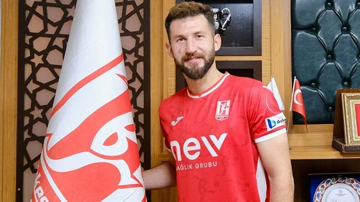 Bursaspor'un eski yıldızı Balıkesirspor'a transfer oldu