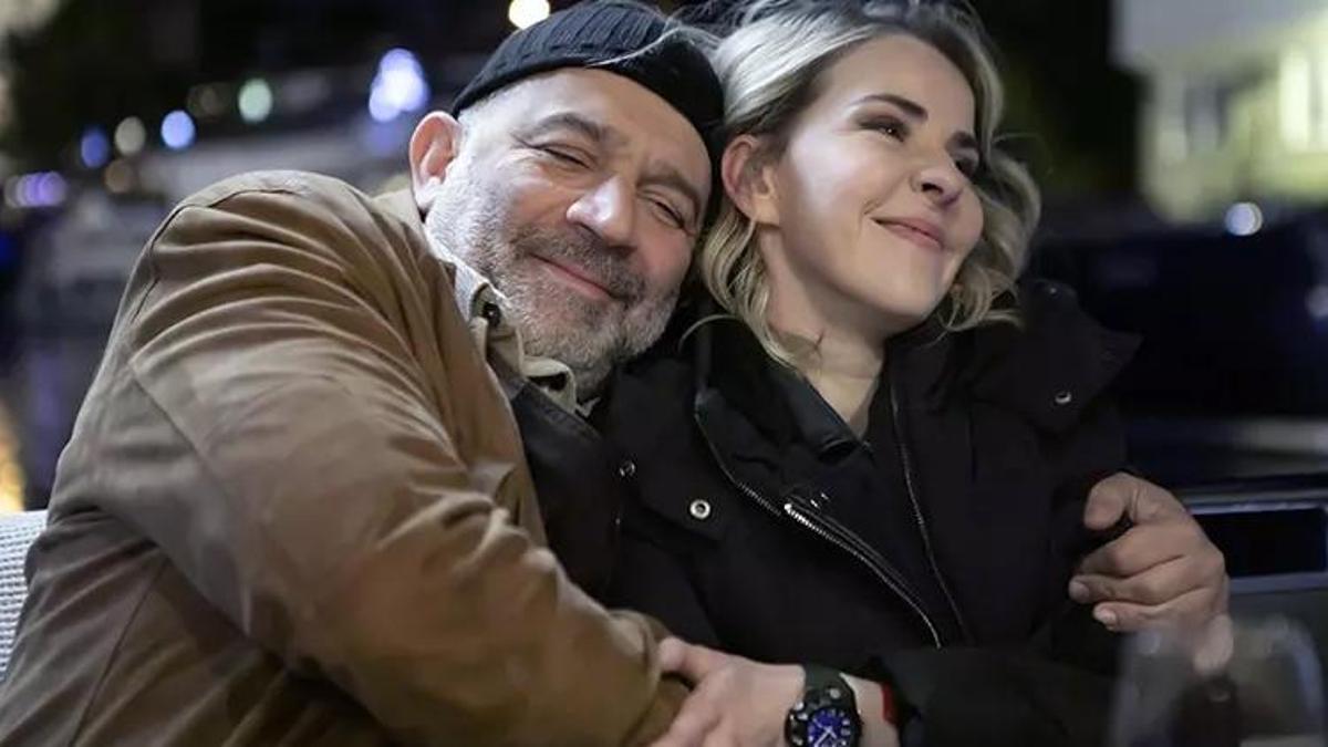 Arka Sokaklar'da mutlu aile tablosu