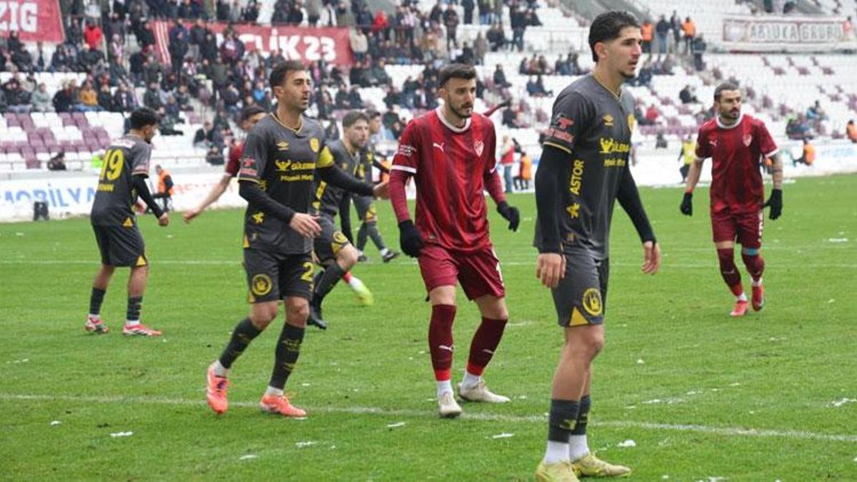 Elazığspor, MKE Ankaragücü karşısında gol oldu yağdı, 3 puanı 5 golle aldı