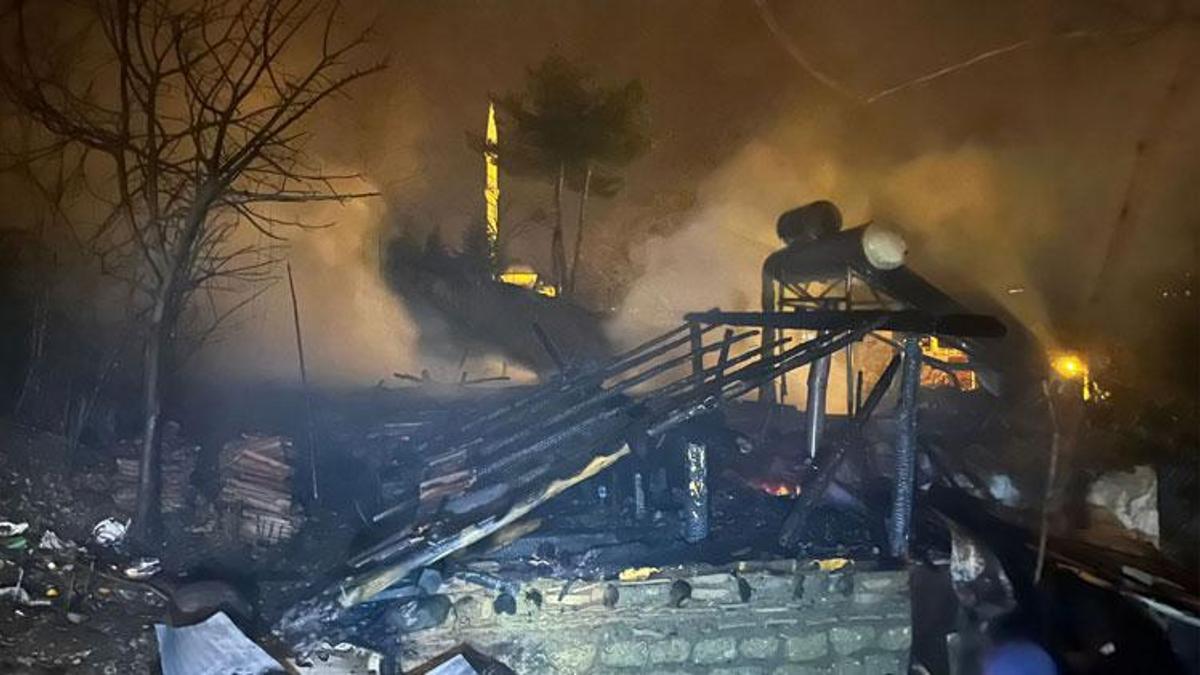 Erbaa’da tek katlı evde yangın çıktı