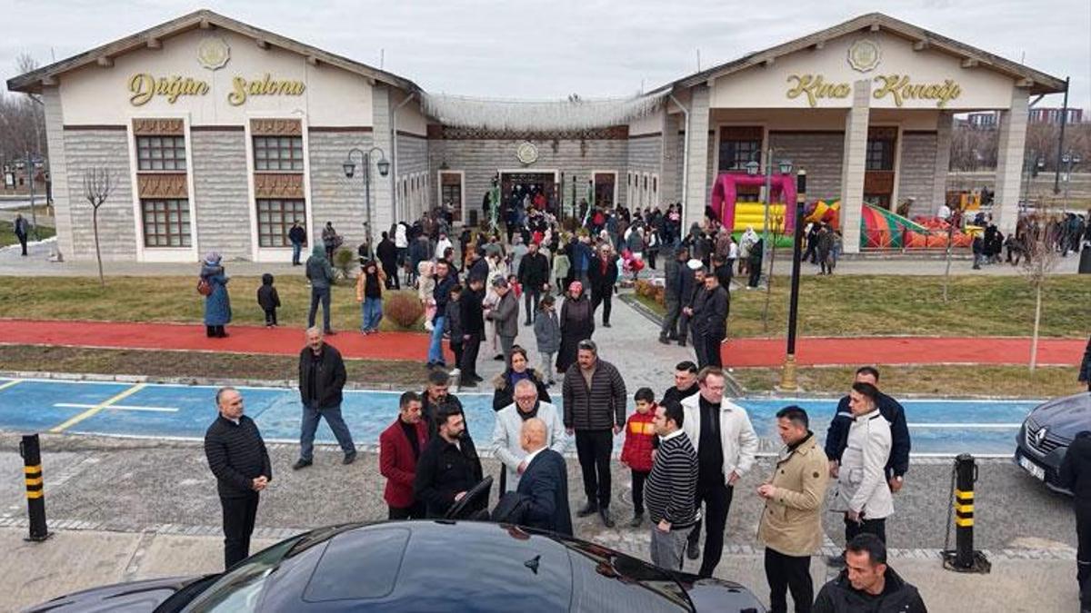 Kırıkkale'de çocuklar için ücretsiz şenlik düzenlendi, aileler akın etti