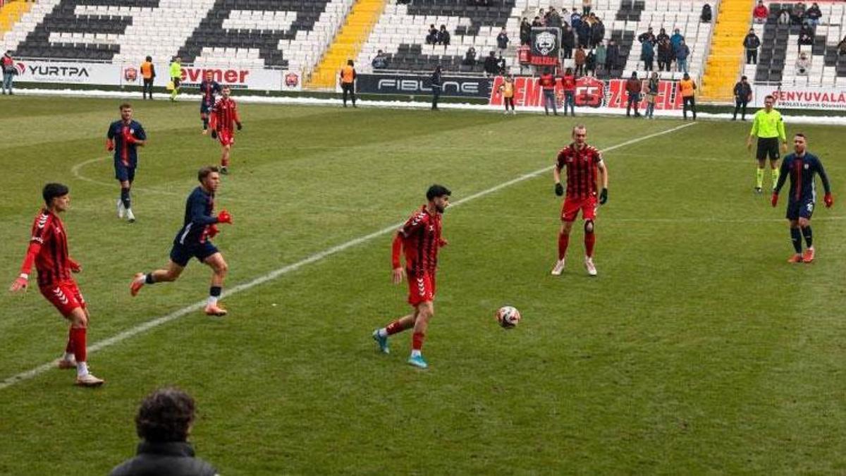 24Erzincanspor Altınordu karşısında 3 puanı 2 golle aldı