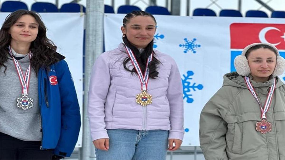 Hakkarili sporcular Erzurum'da resmen şov yaptı! Sporcular pistleri salladı