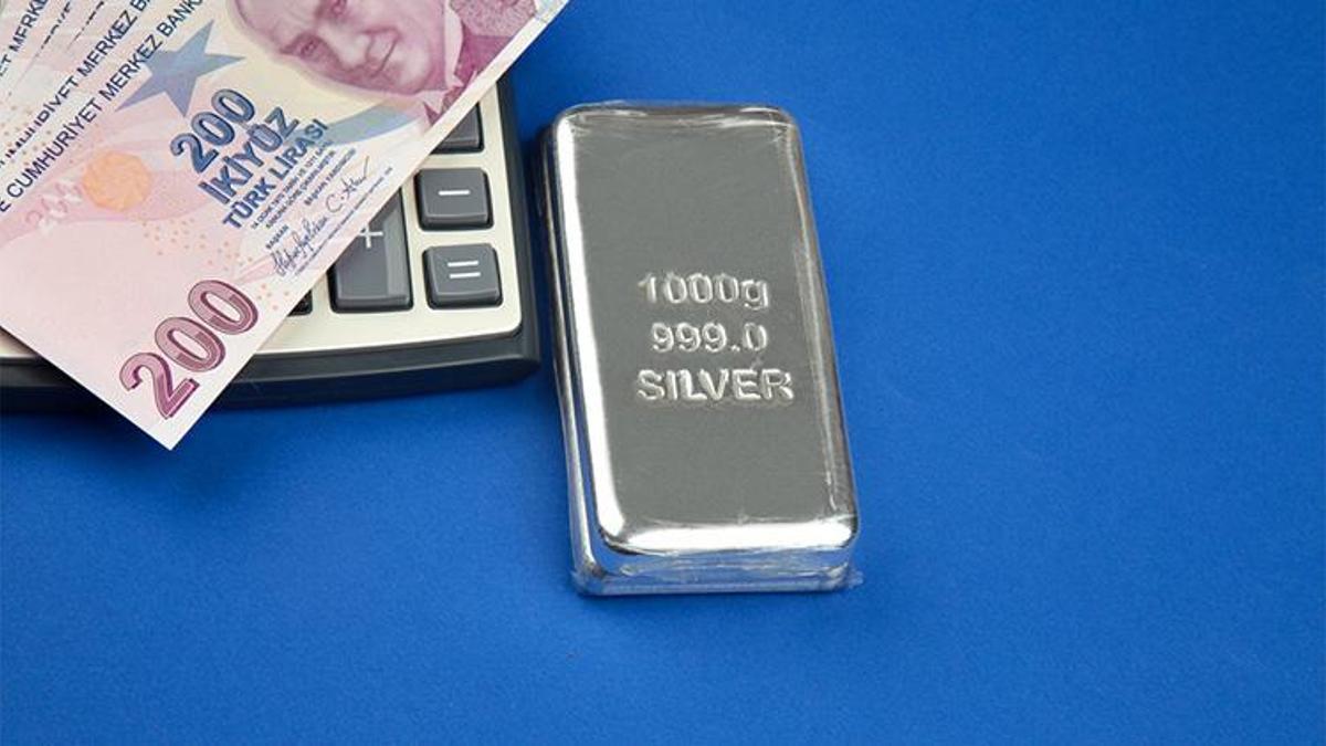Gümüş rallisi sürecek mi? Gümüşe yatırım yapılır mı? 2026 gümüş yılı olacak, işte canlı gümüş gram fiyatları...