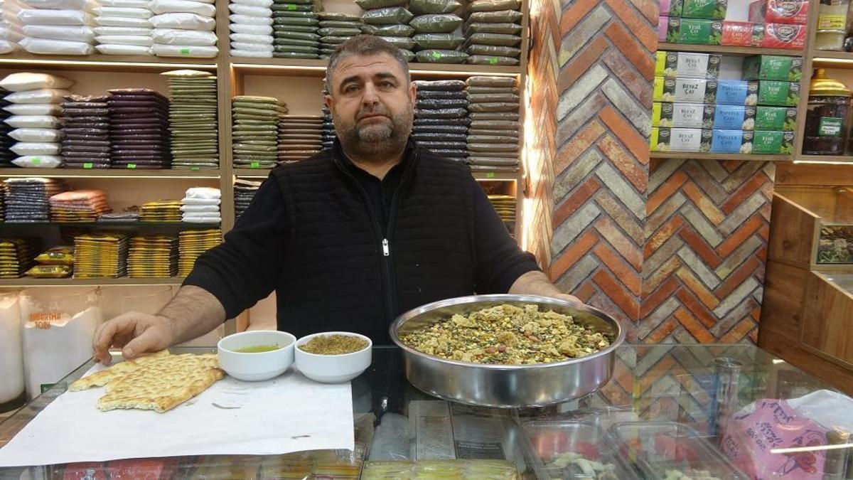 Nenelerimizin kış hazırlığıydı, şimdi sosyete sofralarında! İçinde yok yok: İşte gerçek zahterin sırrı