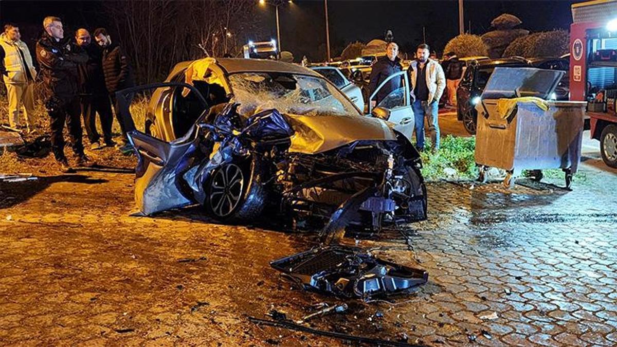 Bursa'da feci kaza! Bu araçtan sağ çıktılar