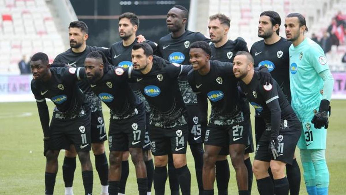 Amedspor'da 2 ayrılık birden! Sinan Kaloğlu kapıya koydu