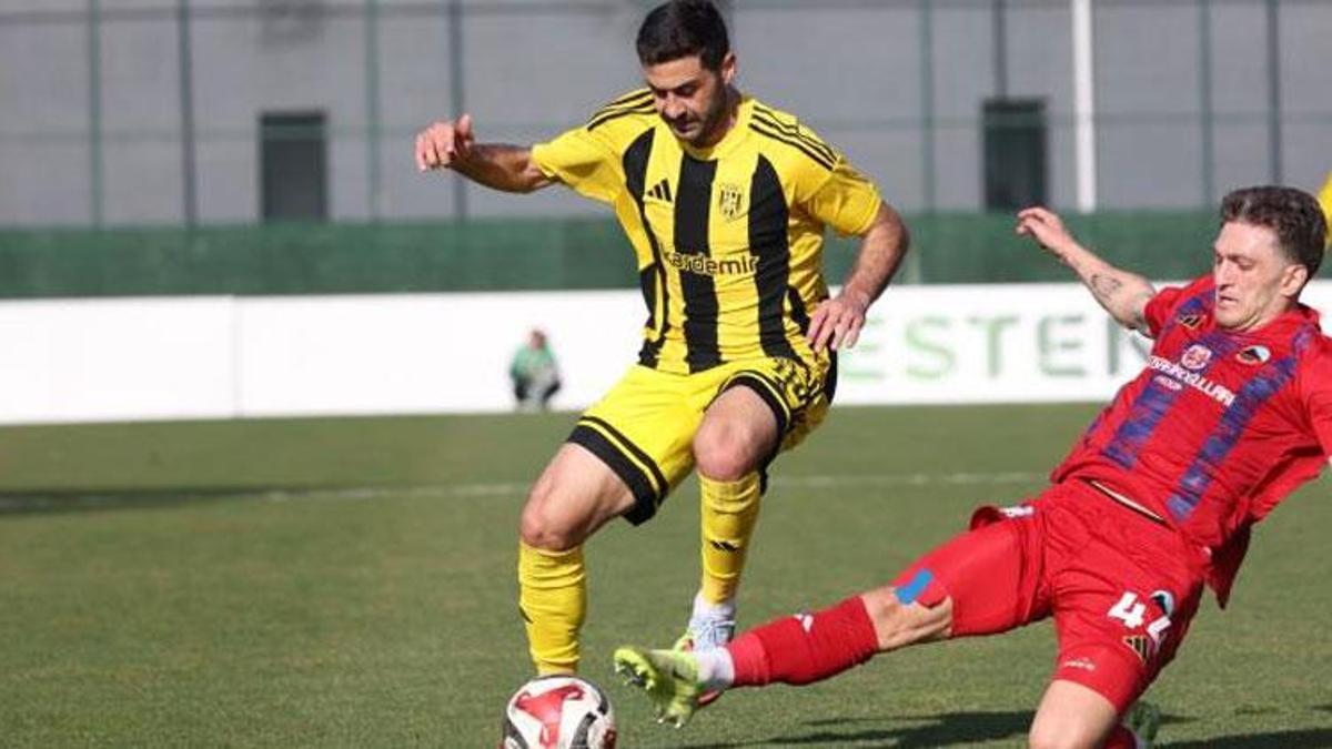 Aliağa FK sahasında Mardin 1969 Spor'u 2 golle geçti