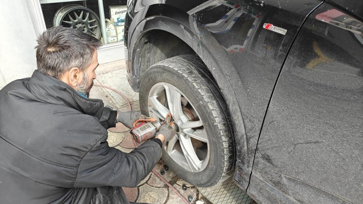 Oto lastikte ‘kış’ fırsatçılığı! Fahiş fiyatlar talep ediliyor