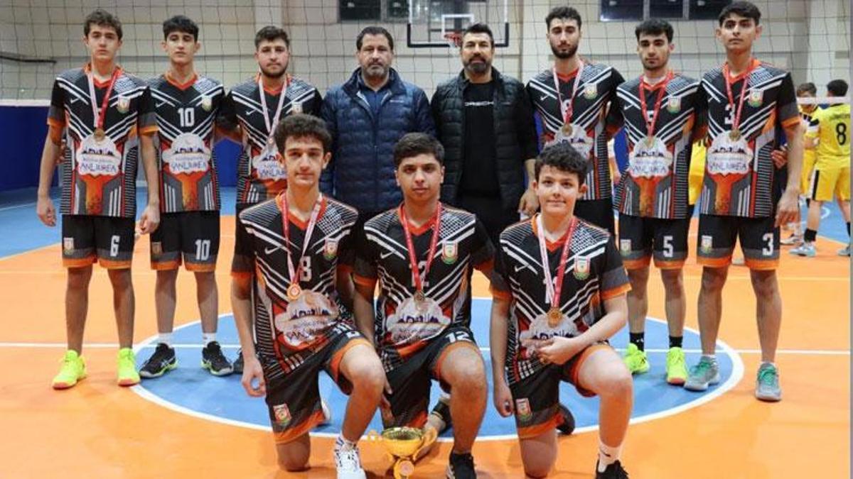 Voleybolda Şanlıurfa Büyükşehir Belediyesi il şampiyonu oldu