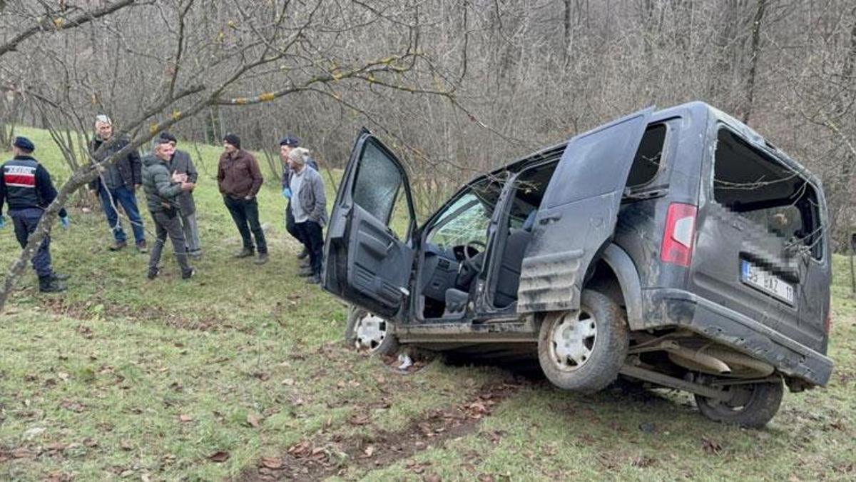 Tekkeköy'de yoldan çıkan araç 60 metrelik uçuruma yuvarlandı