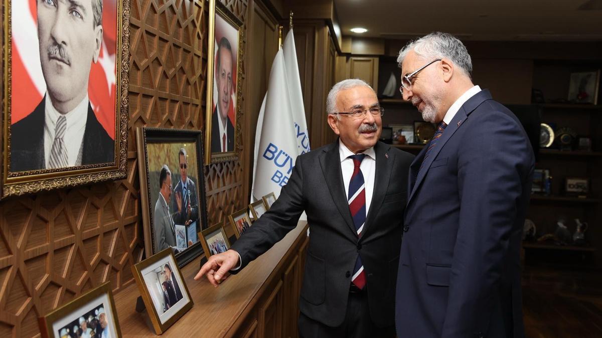 Bakan Işıkhan’dan Büyükşehire ziyaret