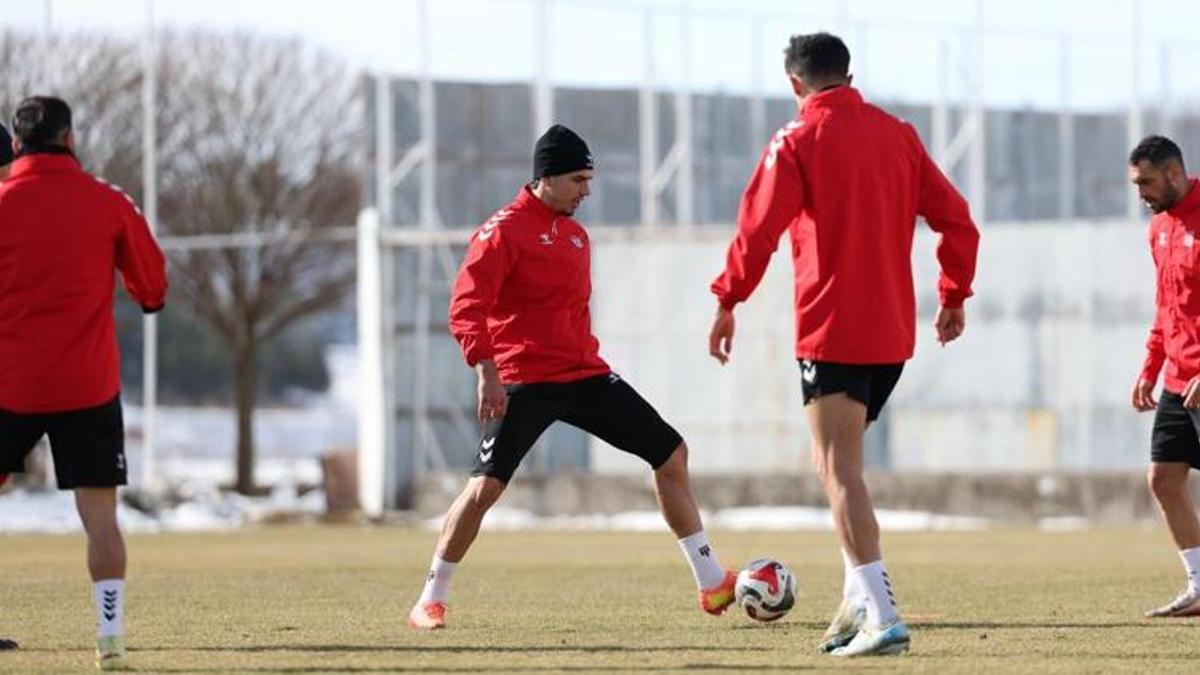 Sivasspor, Pendikspor maçı öncesi harekete geçti