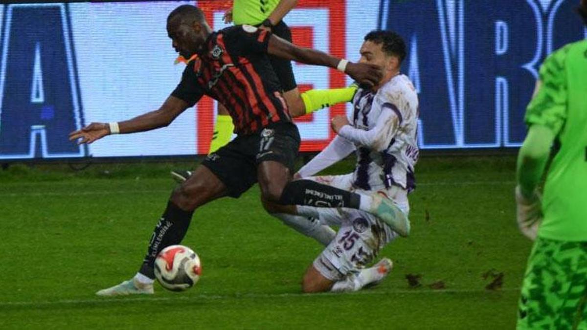 Çorum FK evinde Ankara Keçiörengücü'nü tek gol mağlup etti