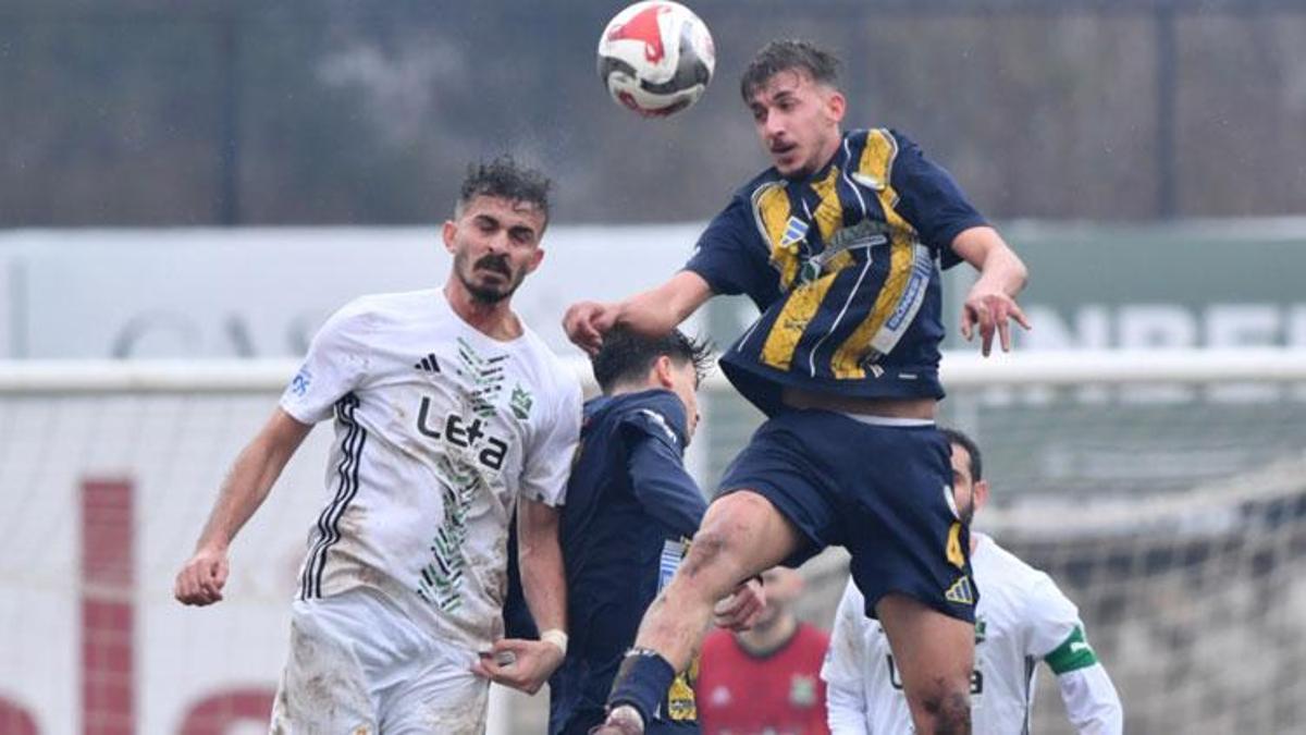 İnegöl Kafkasspor-Küçükçekmece Sinop Spor A.Ş maçında 5 dakika 3 gol geldi