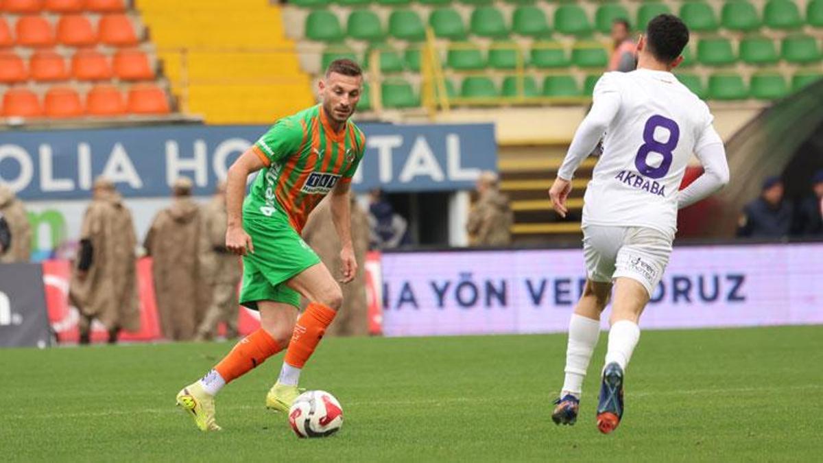 Corendon Alanyaspor'a sahasında İkas Eyüpspor'dan soğuk duş!