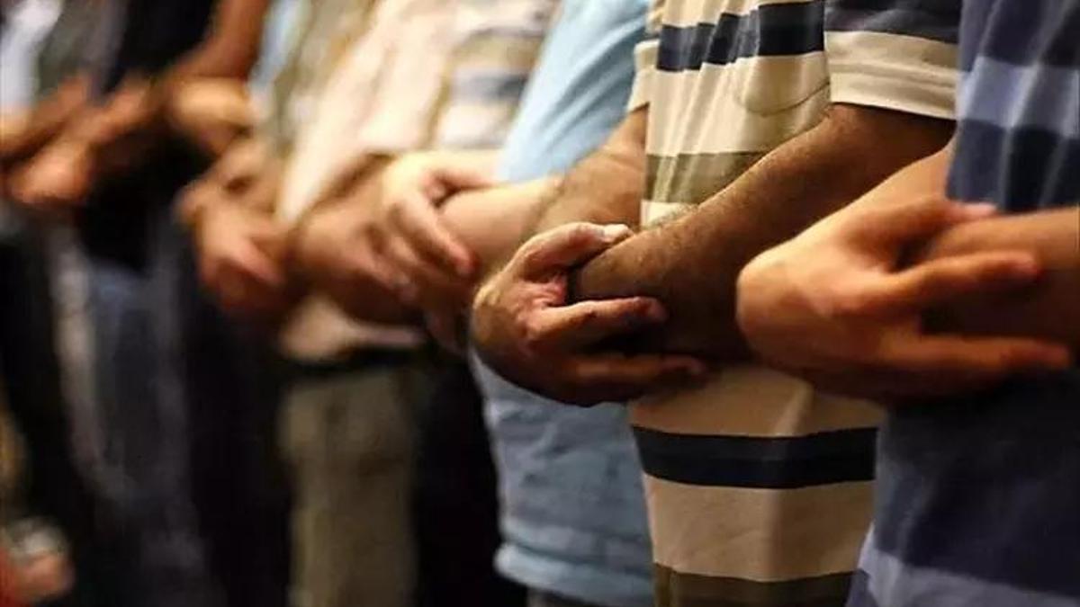 2 Şubat Pazartesi Berat Kandili Namazı Saat Kaçta? Berat Kandili ezanı saat kaçta okunuyor, Akşamdan Sonra Kılınır mı, Ne Zaman Kılınır?