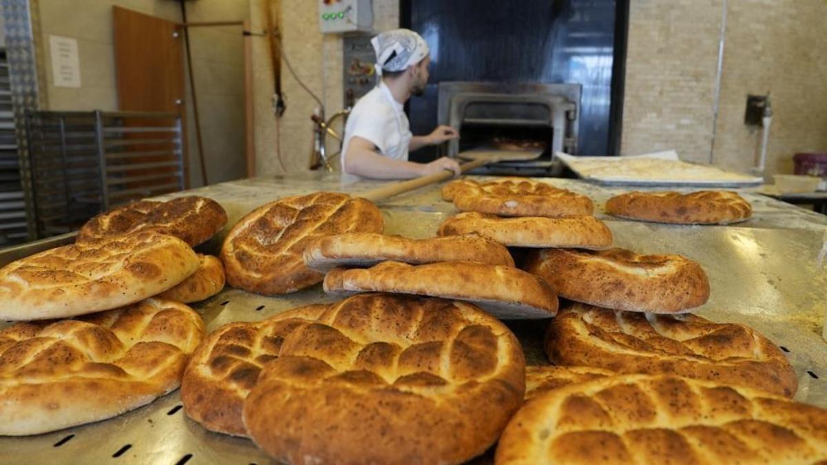 Düzce'de Ramazan pidesi fiyatları açıklandı