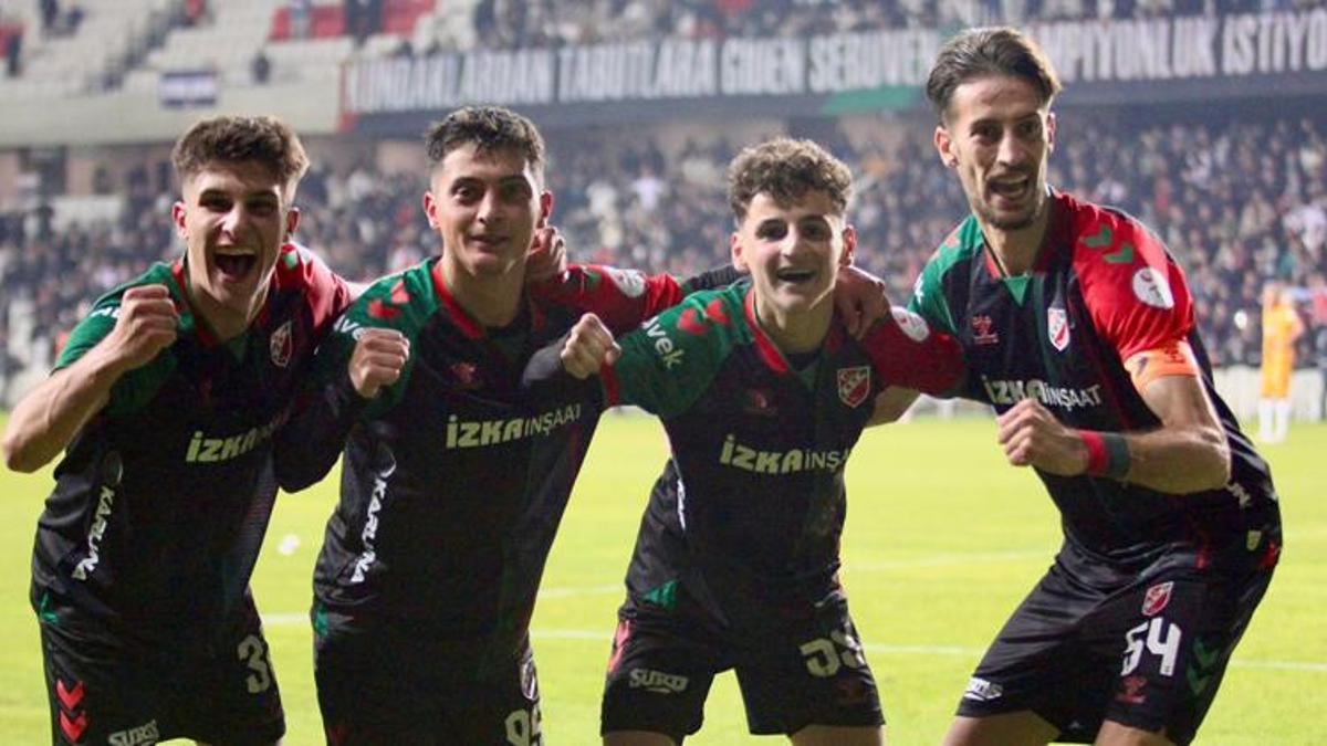 Karşıyaka'yı sarsan karar! 3.5 milyon TL yüzünden yasak geldi