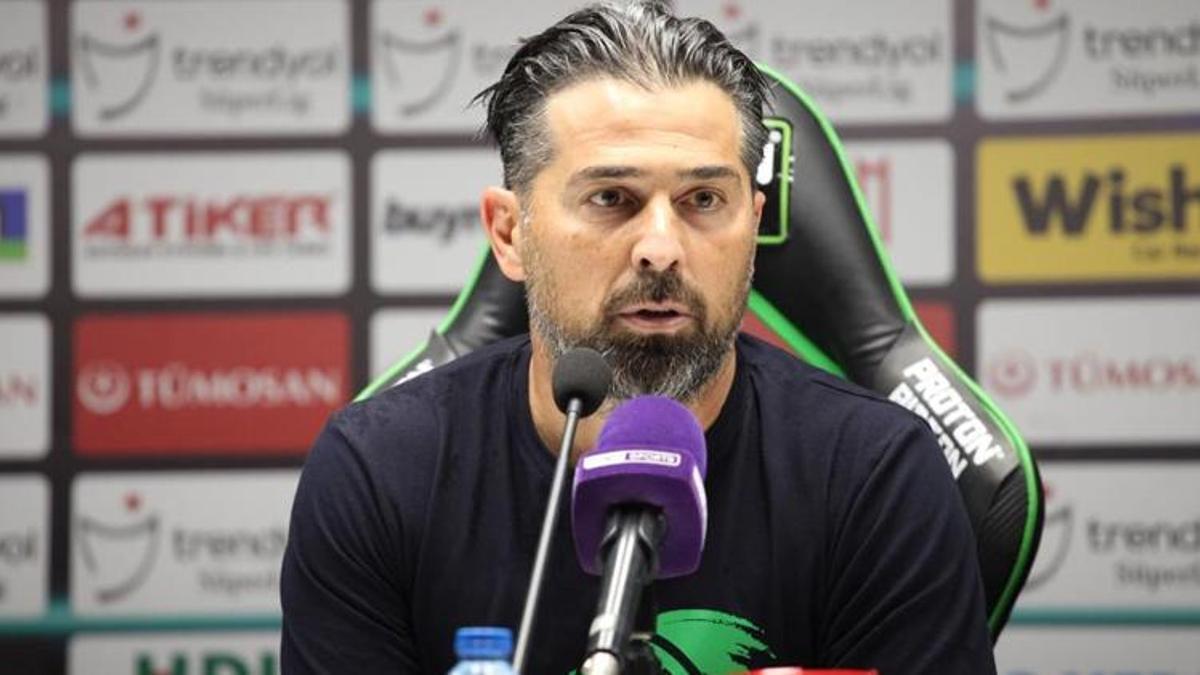 Konyaspor'da İlhan Palut'a transfer talimatı! Resmen açıkladılar