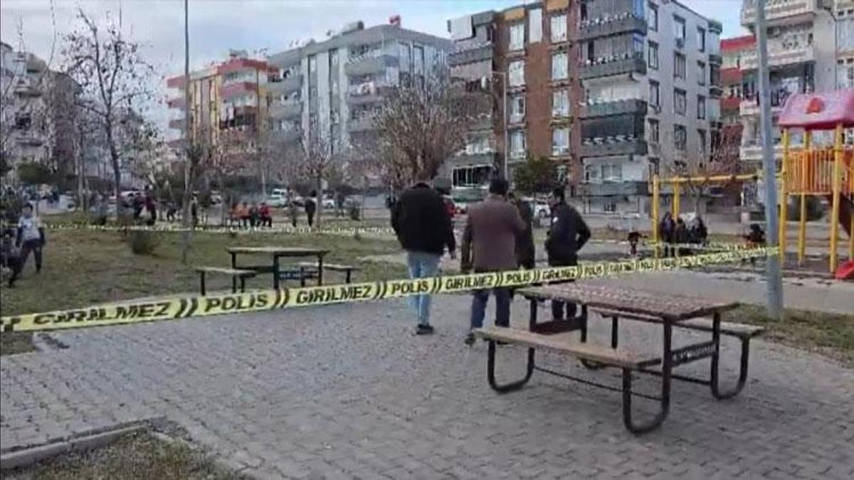 Nizip'te kızlar arasındaki kavga kanlı bitti: 1 yaralı